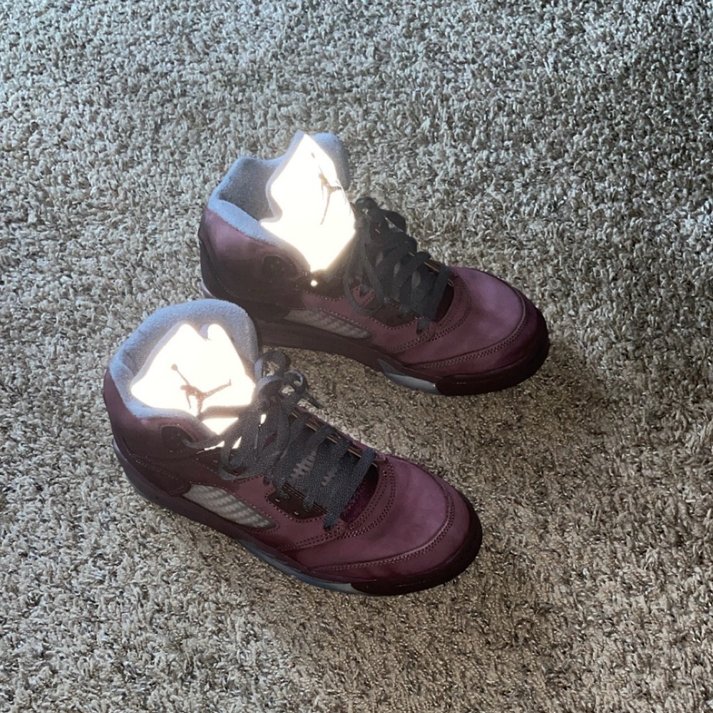Jordan Men's Dark Red Sneakers